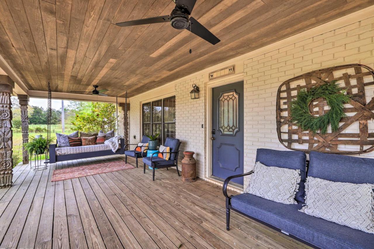 Charming Retreat on 80-Acre Willow Rock Ranch! - B&B
