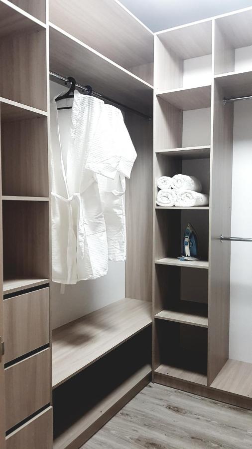 1 ком ТРЦ Костанай плаза - Bed and Breakfast Qostanay