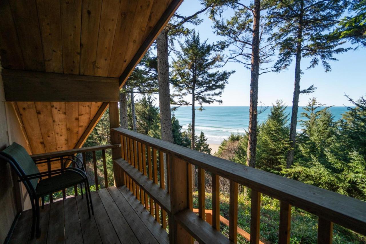 The Cedar House - B&B