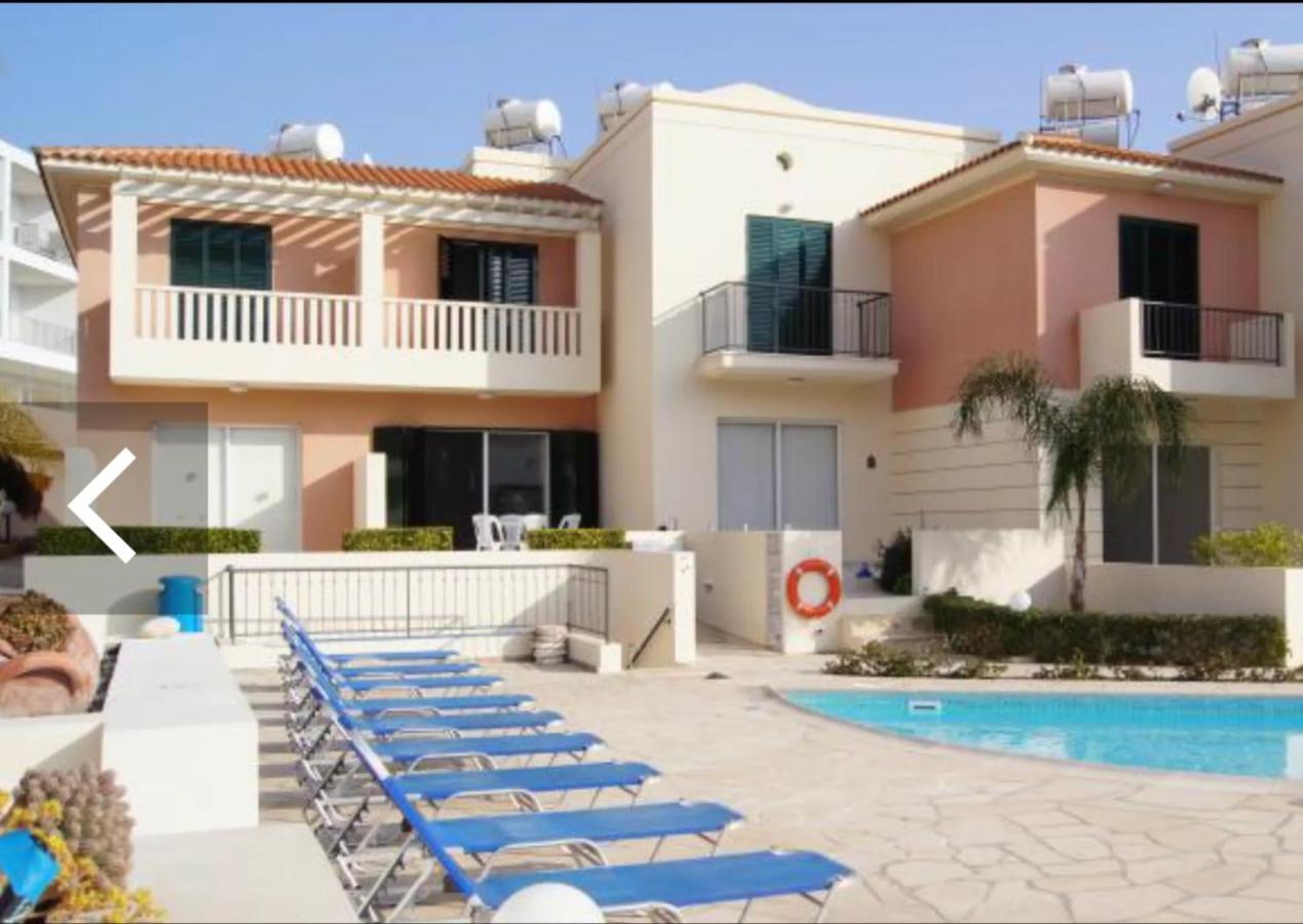 2 bedroom townhouse lower peyia paphos Cyprus - B&B