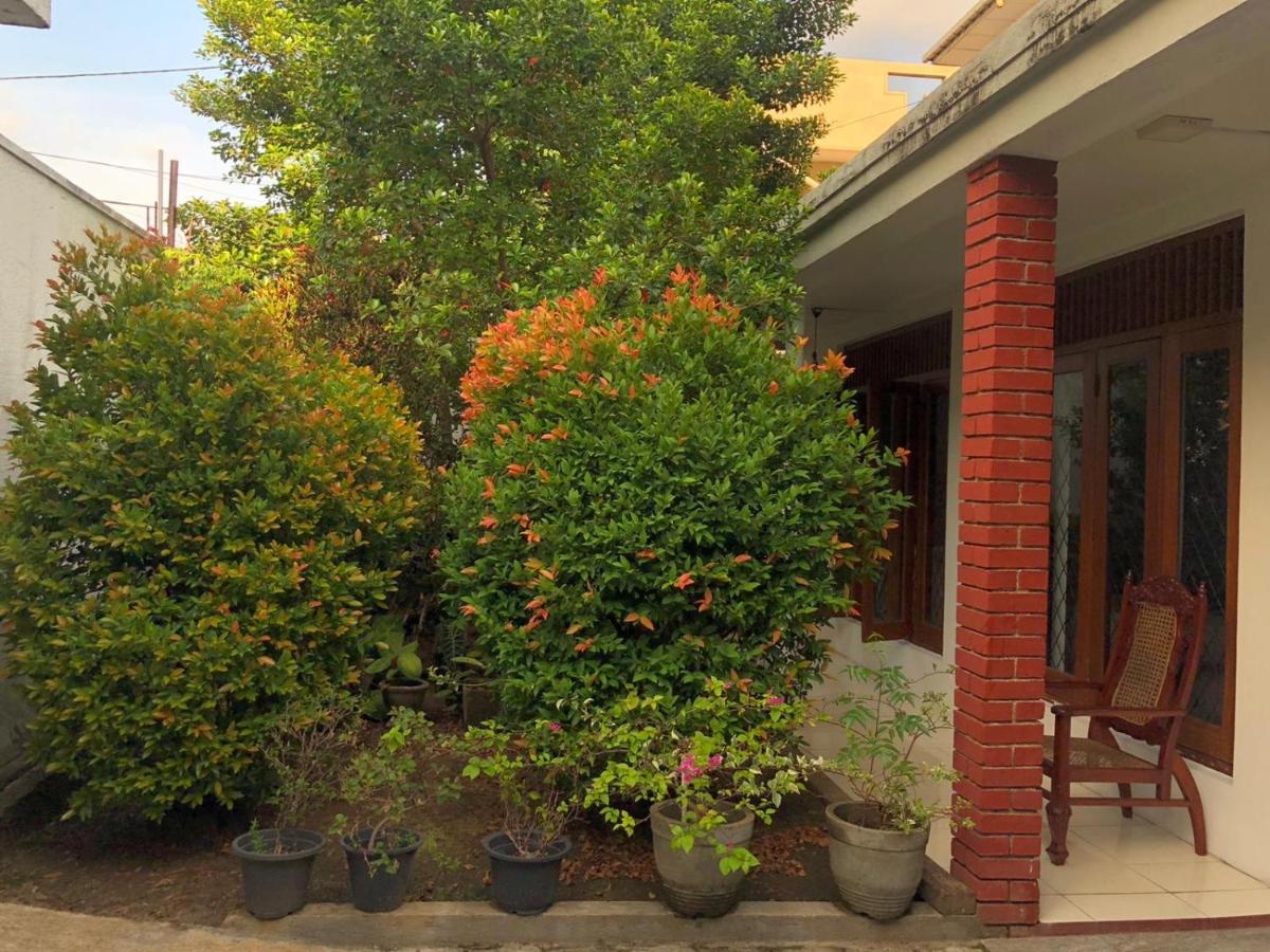 Central residence Rajagiriya-Entire House - B&B