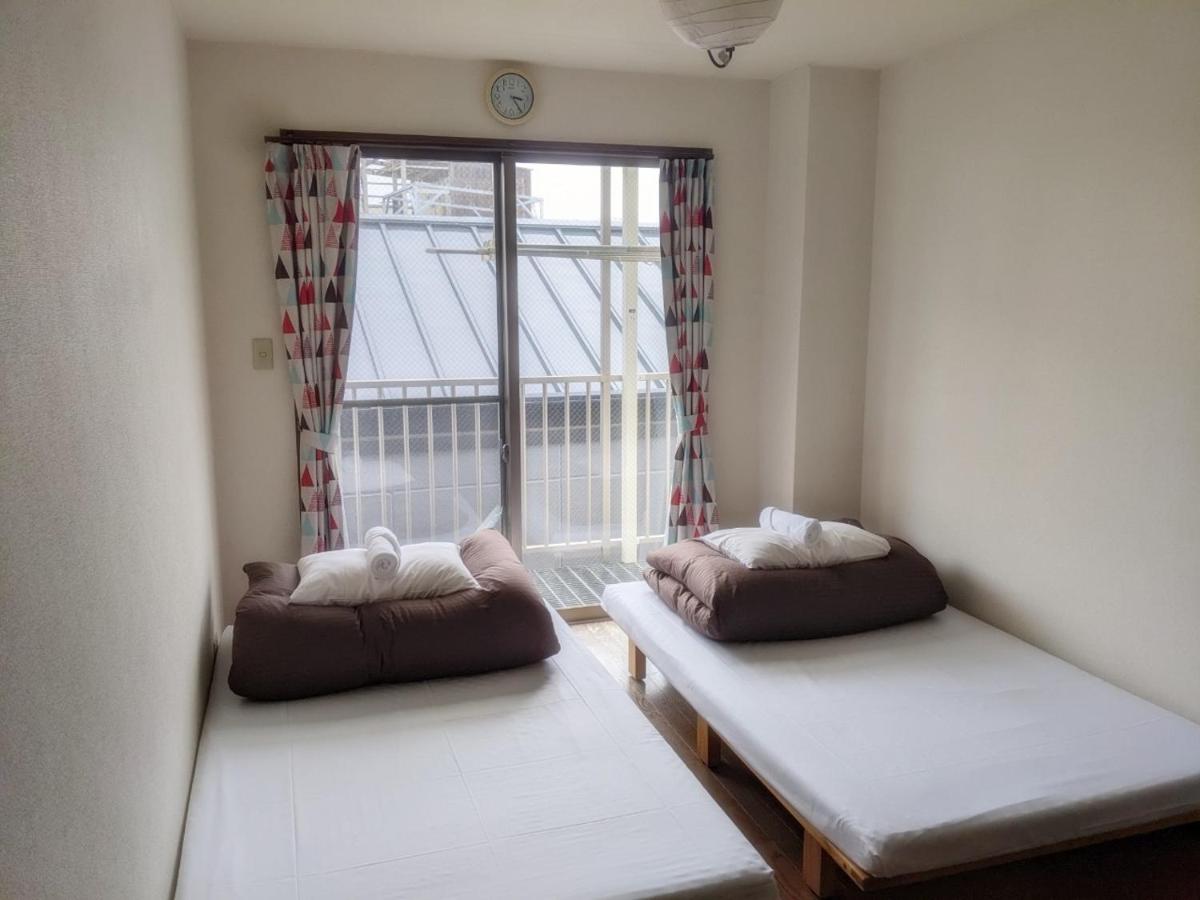 Twin Room with Shared Bathroom