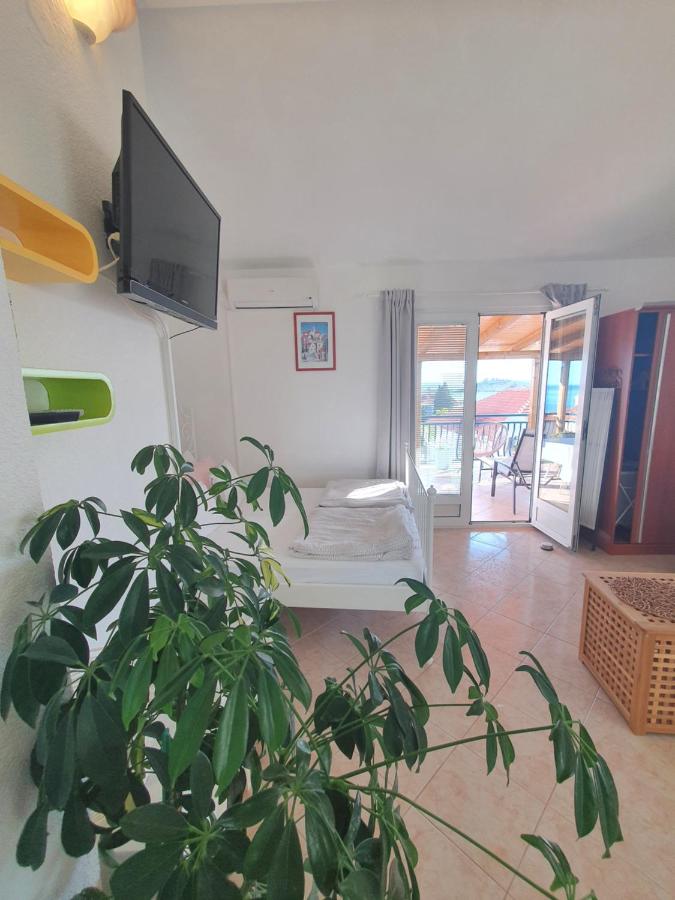 Monolocale King con Divano-Letto