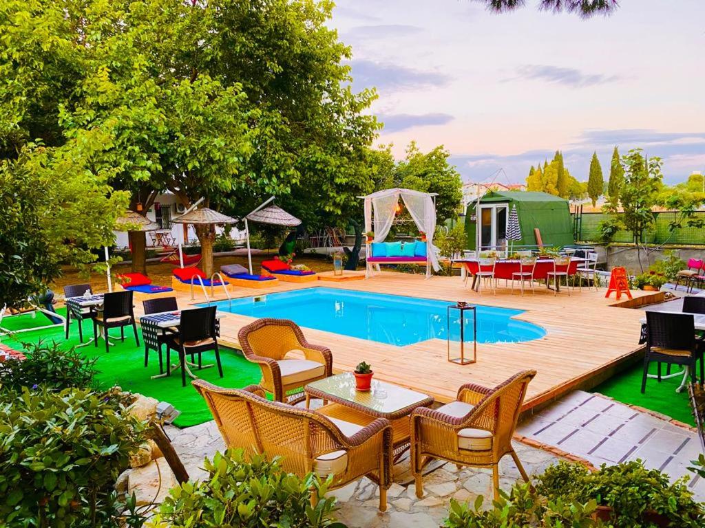 B&B Kusadasi - Mursel Garden Hotel - Bed and Breakfast Kusadasi