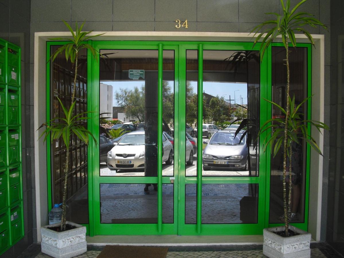 Sea and Beach Apartamento - Bed and Breakfast Vieira de Leiria