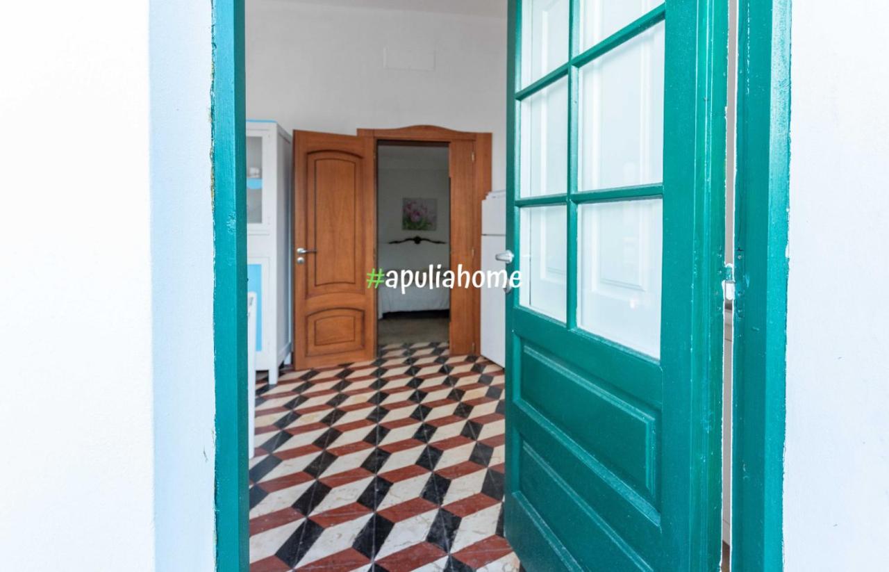 Suite Maria con Vasca Idro e vista mare by Apulia Home - B&B Torre Suda