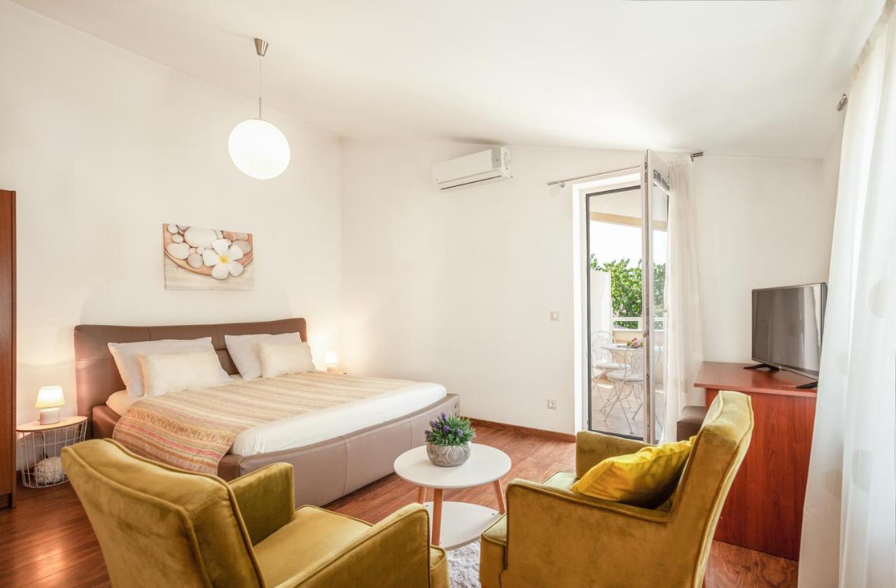 Apartments Nova Veruda - Chambres d'hôtes Pula