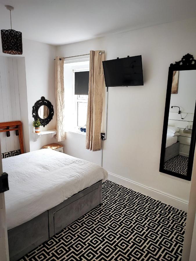 Chambre Double avec Salle de Bains Privative