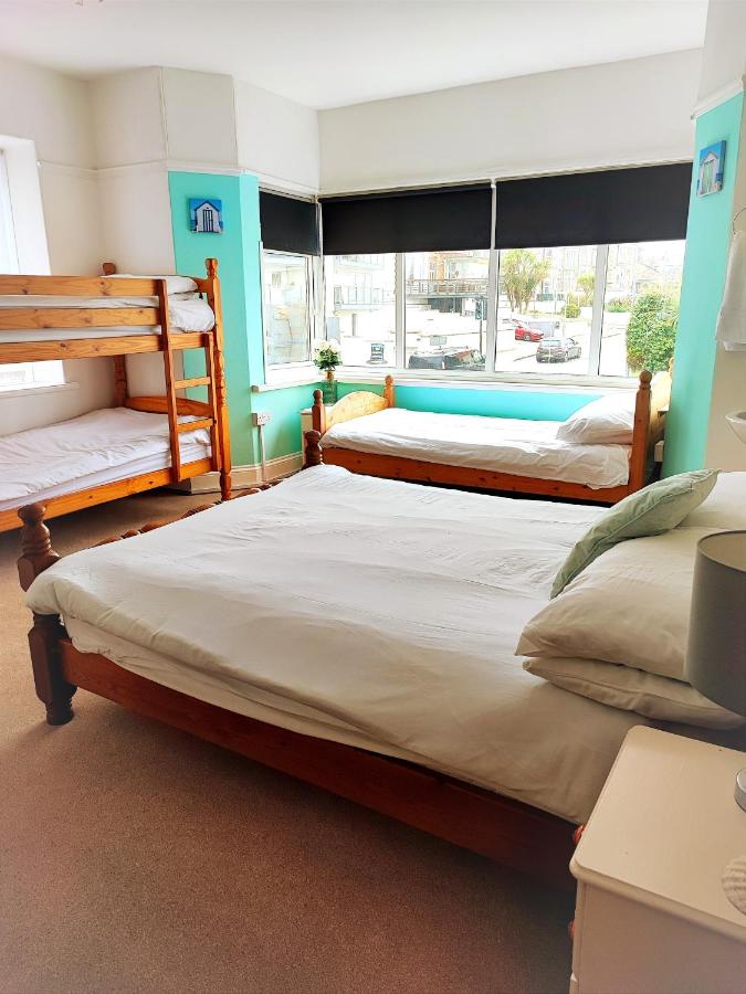 Chambre Familiale avec Salle de Bains Privative