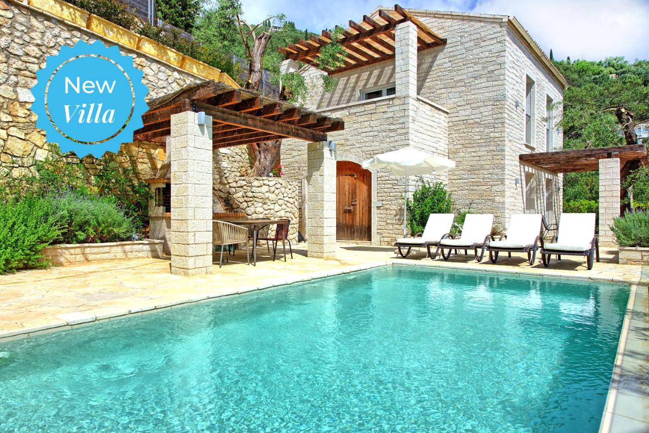 Villa Yaisemi by PosarelliVillas - B&B