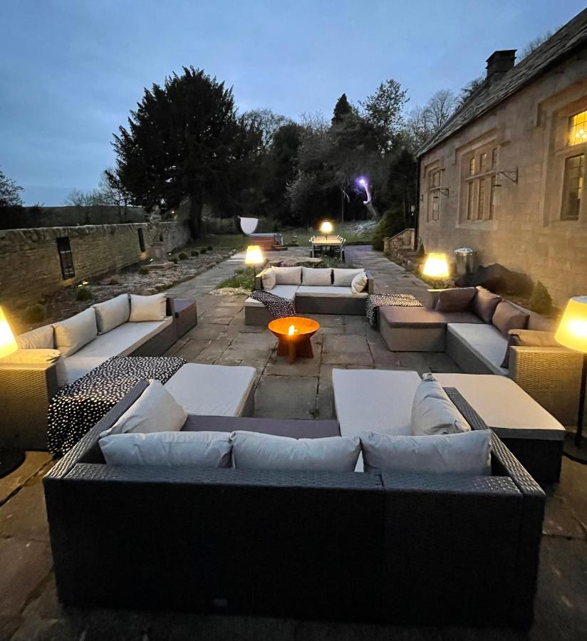 Riber Hall - B&B