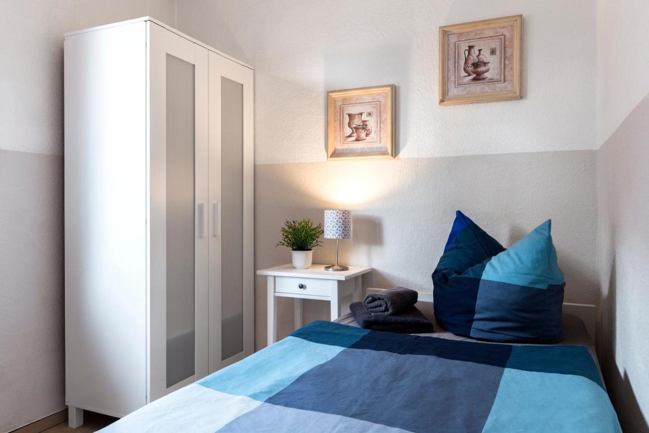 Single Room with Shared Bathroom
