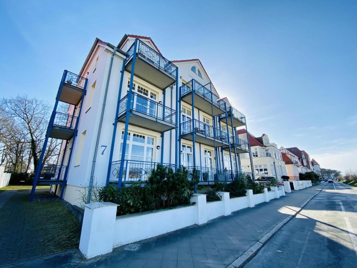 Strandpalais/Meerblick - Ferienwohnung Warnemünde