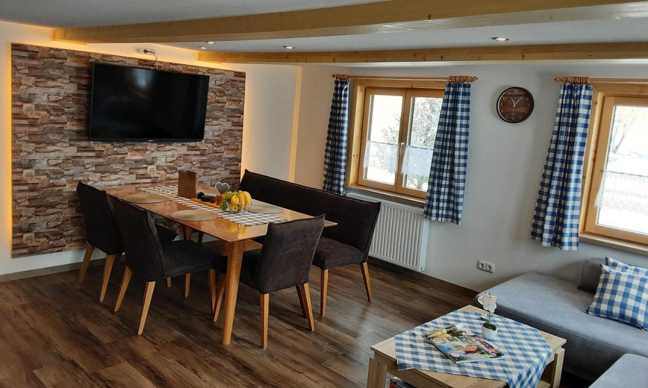 Apartamento de 3 dormitorios con vistas a las montañas