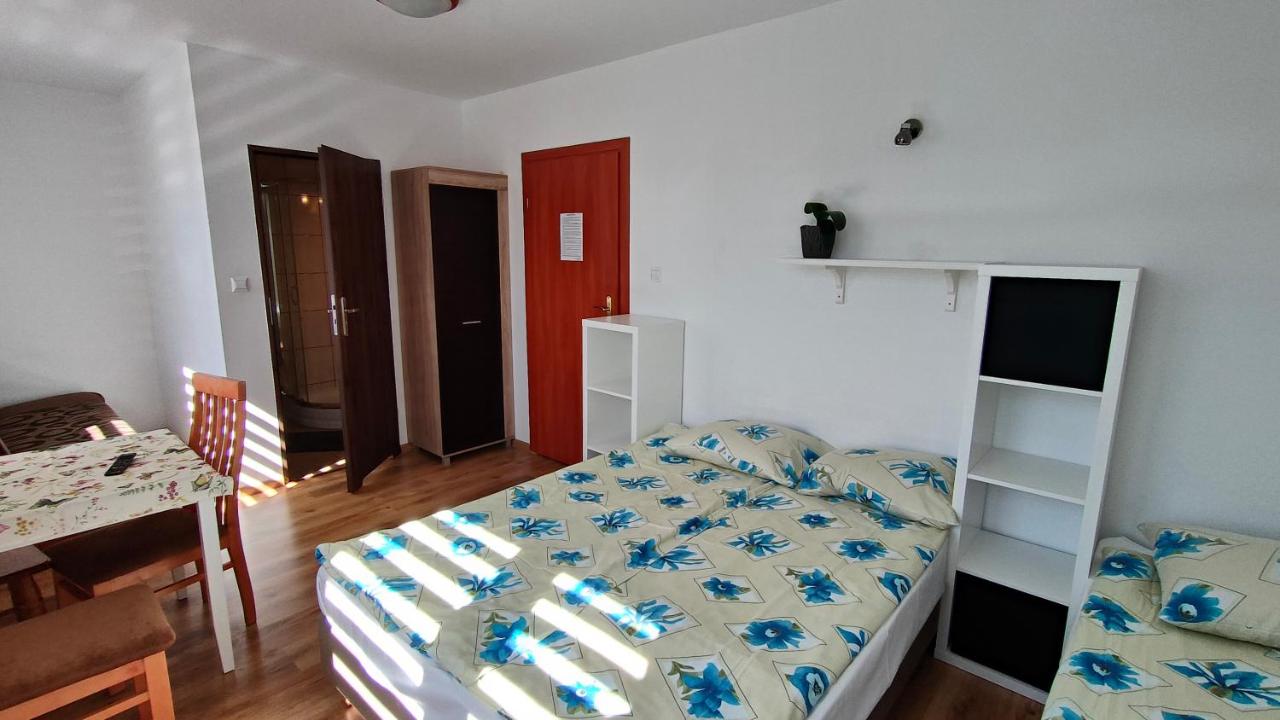 Comfort Triple Room