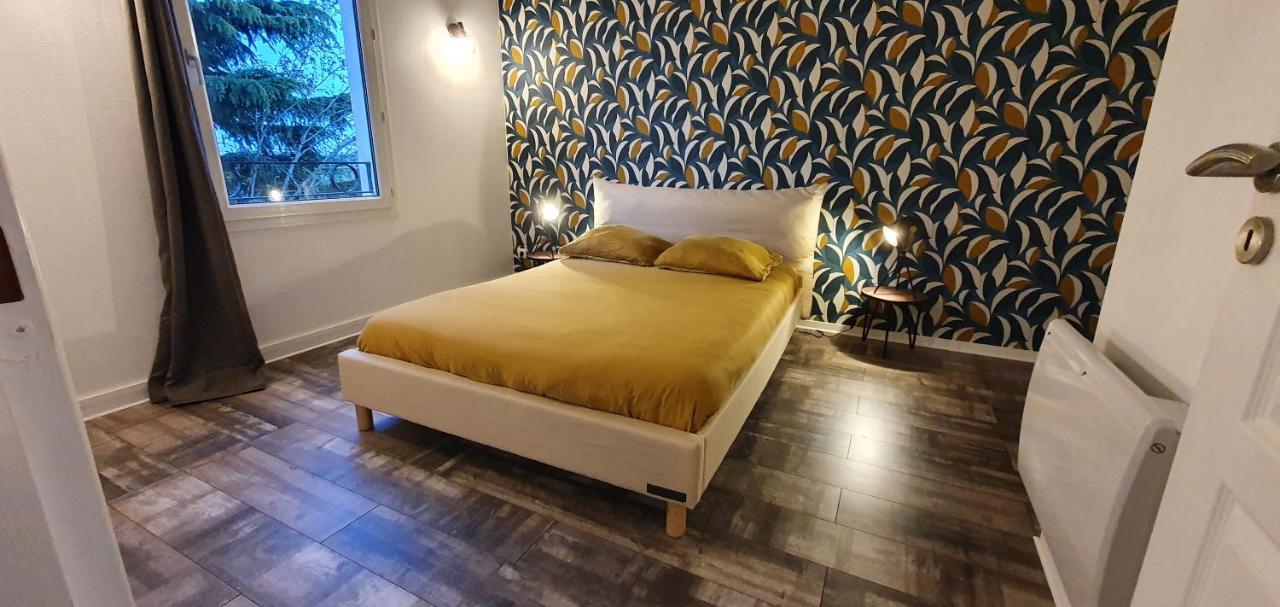 OISEAU DE PARADIS - 7 Min des Parcs Walt Disney- Arrivée autonome-Parking et Wifi gratuit- Proche commerces et restaurant Idéal pour les familles - Chambres d’hôtes