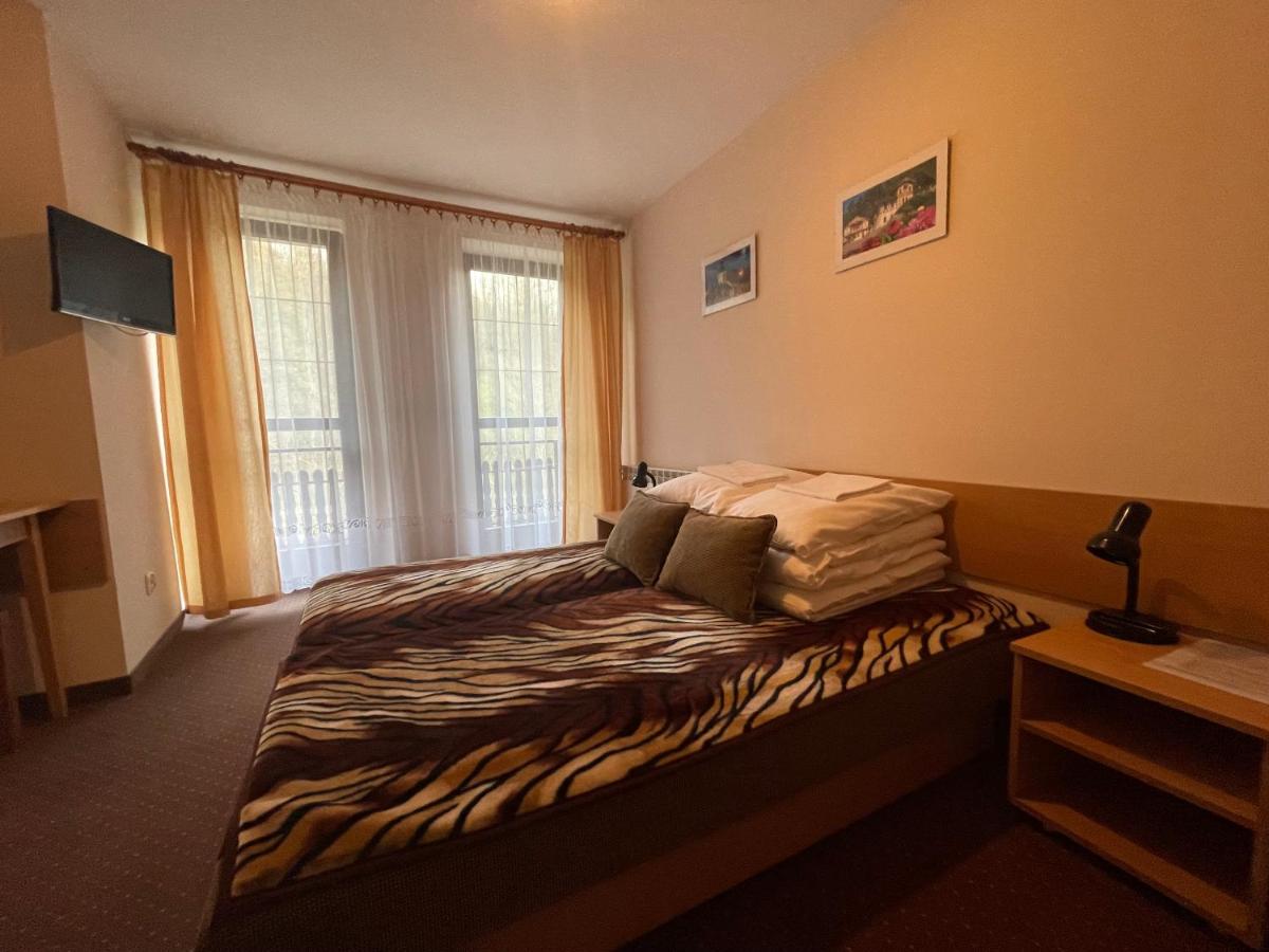 Doppelzimmer mit Balkon