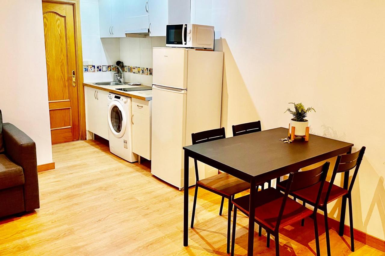 Estudio interior para 4