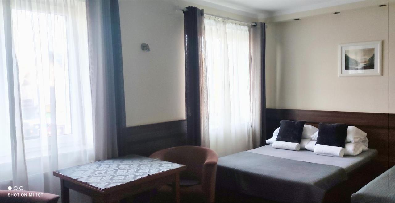 Dreibettzimmer