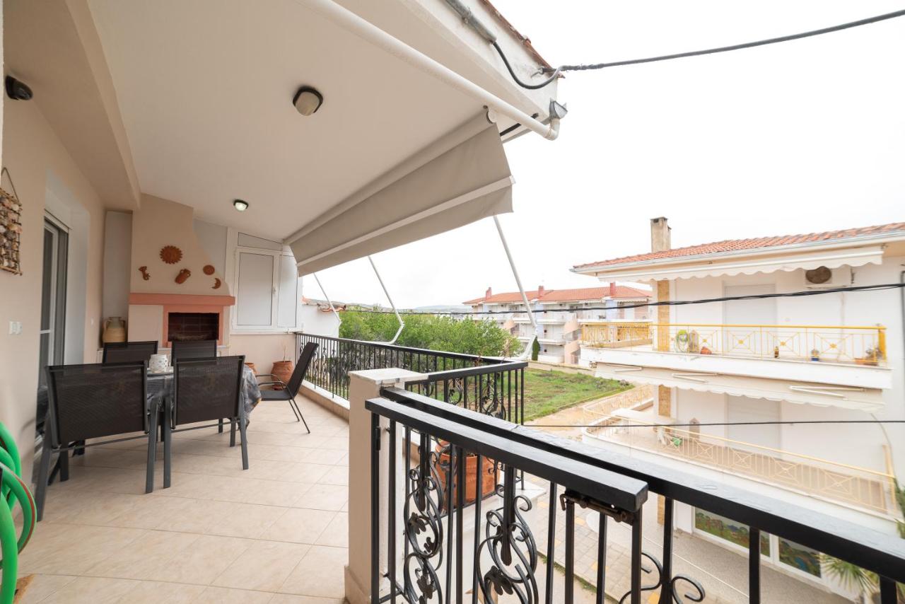 Porto Ofrynio Central Deluxe Golden Apartment - B&B