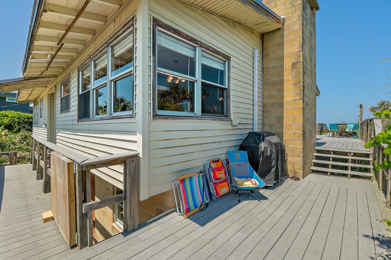 Five Bedroom Holiday Home