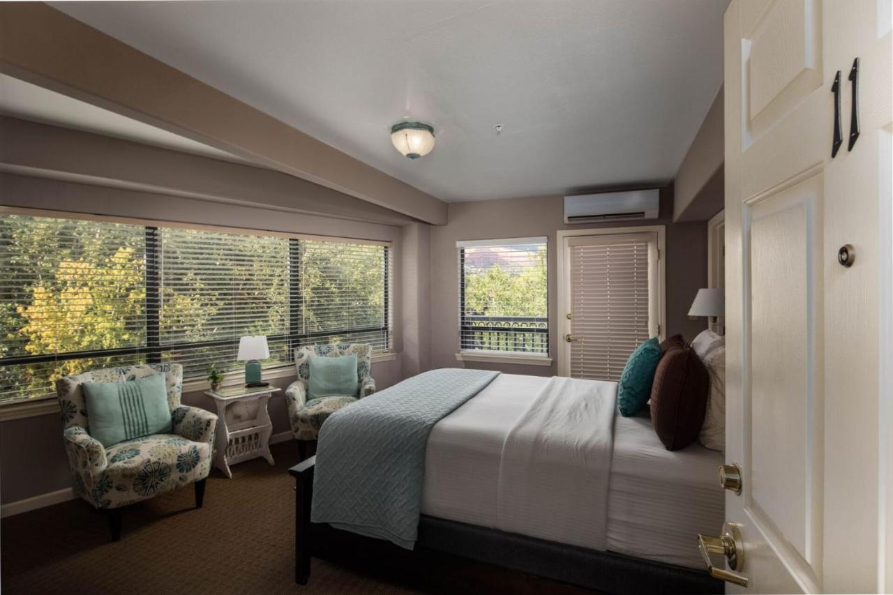 Superior Queen Room