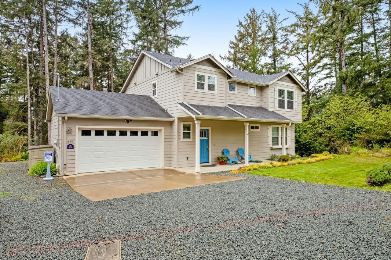 Four bedroom holiday home