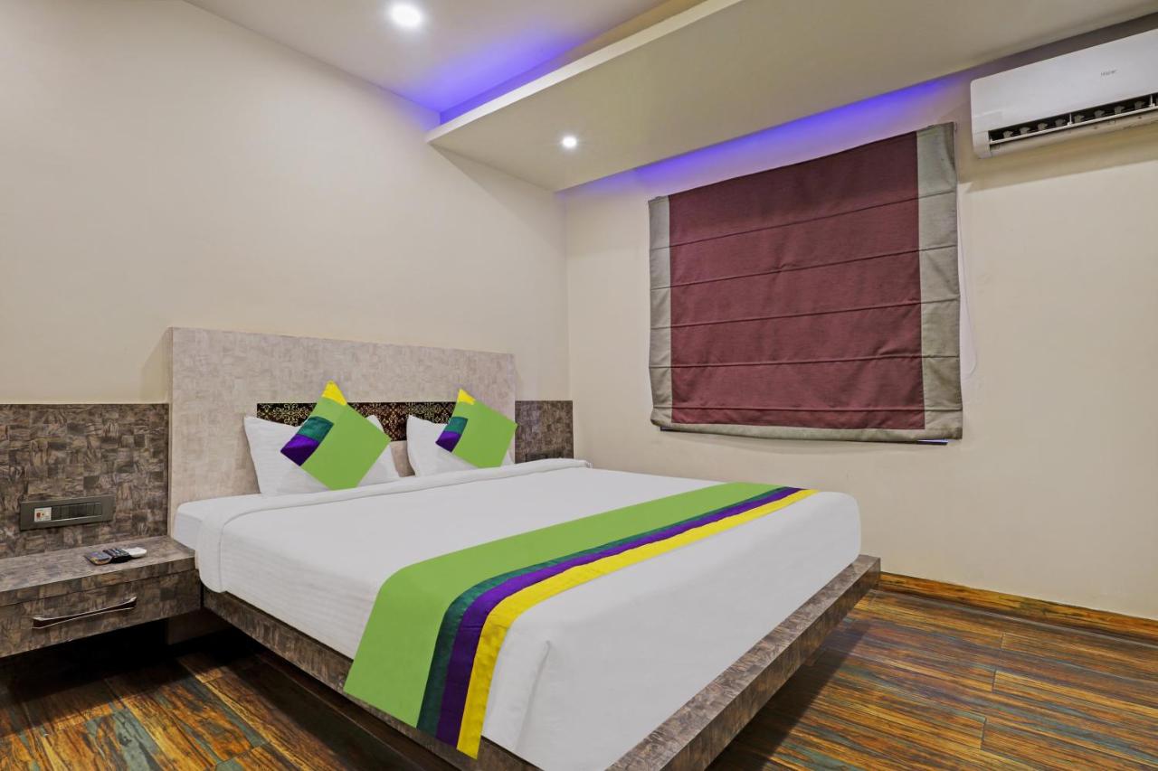 B&B Guwahati - Itsy By Treebo - Ransu Residency - Bed and Breakfast Guwahati