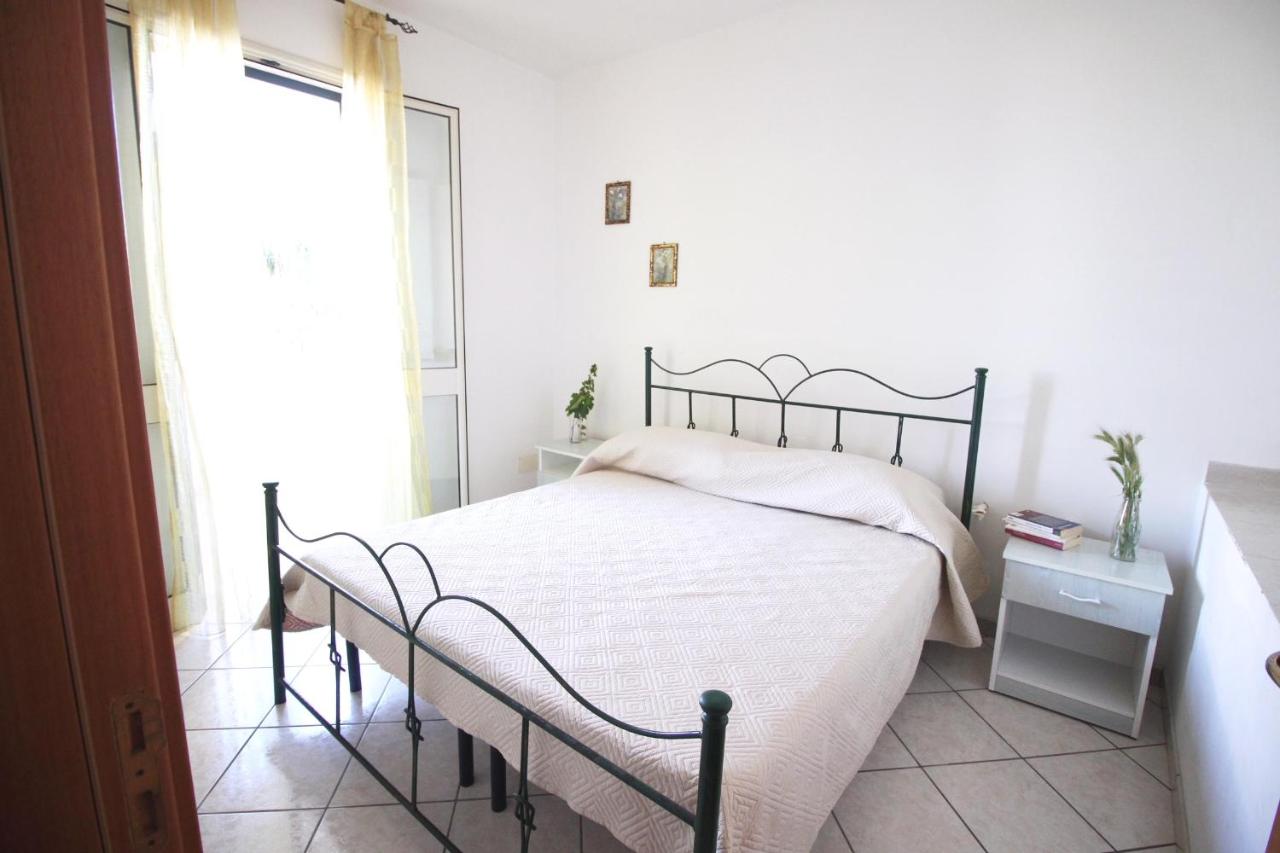 Villetta Luca by RENTHOUSESALENTO - B&B San Foca