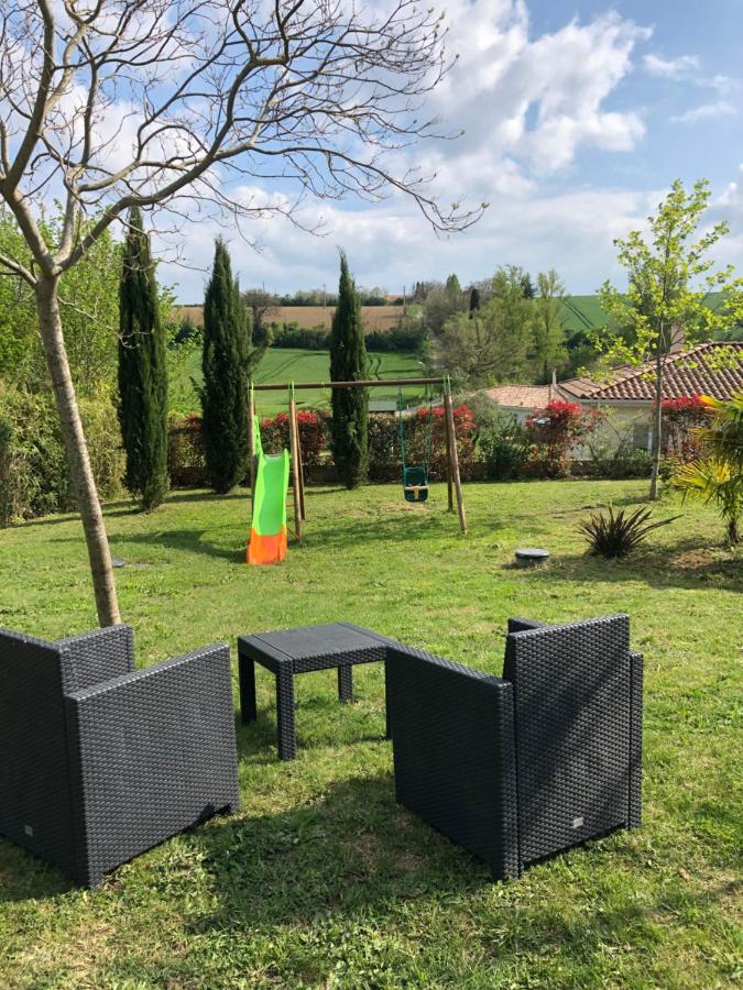 Suite indépendante au cœur d’un jardin arboré. - Bed and Breakfast
