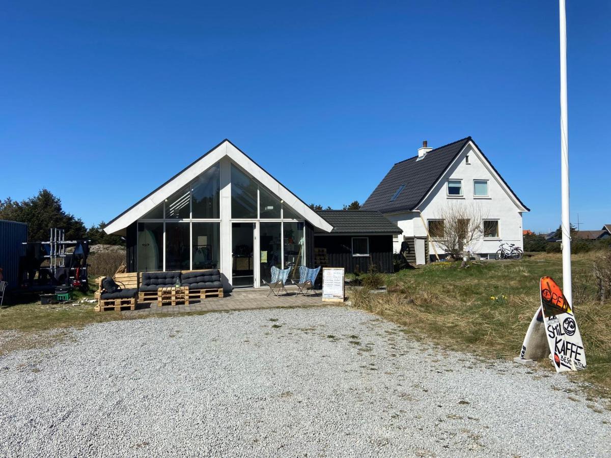 Viking Surf House - Bed and Breakfast