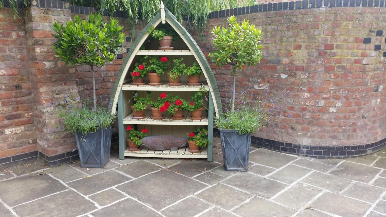 Single Room with Garden View
