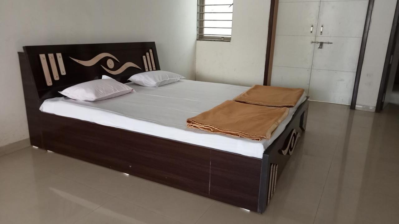 Swami Home Stay - Bed and Breakfast Kolhāpur