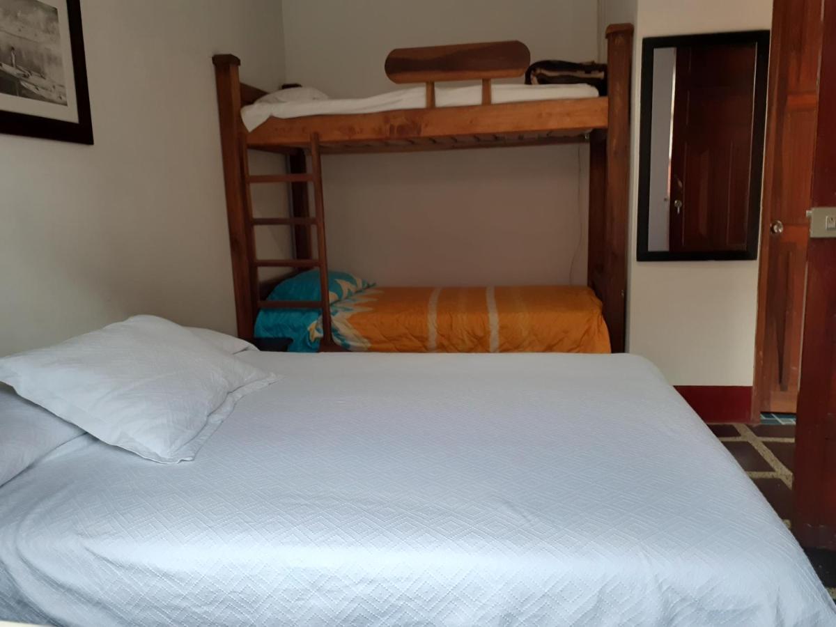 Habitación Doble con baño privado