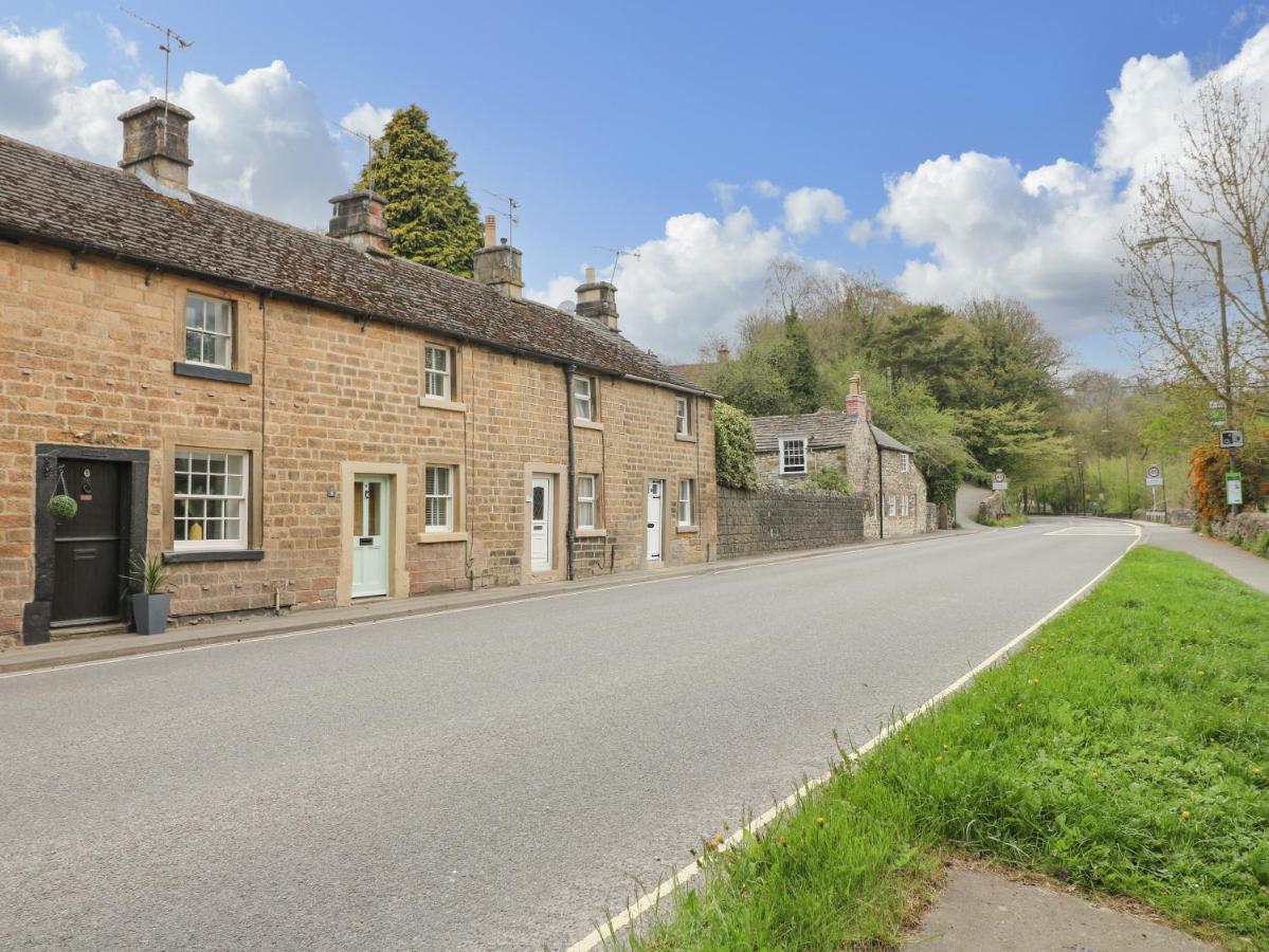 B&B Bakewell - The Nestling - 5 Victoria Cottages - Bed and Breakfast Bakewell