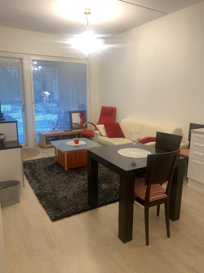 B&B Vantaa - Modern Apartment nearby Airport - Bed and Breakfast Vantaa