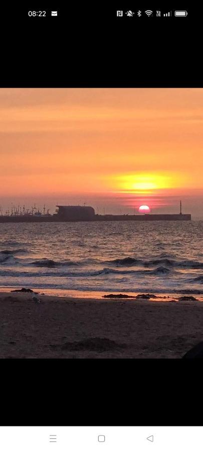 Ashton Holiday Flats Seaviews - B&B