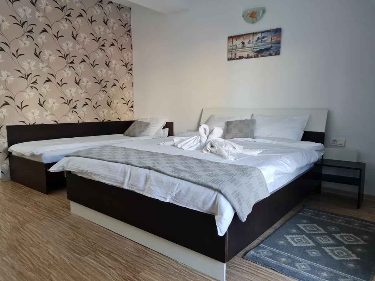 Luxury Triple Room