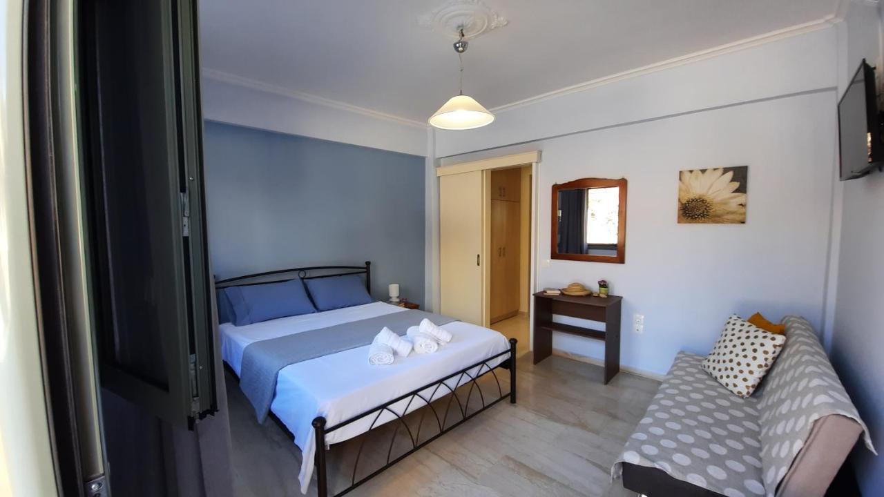 Myrsini Central apartment - B&B