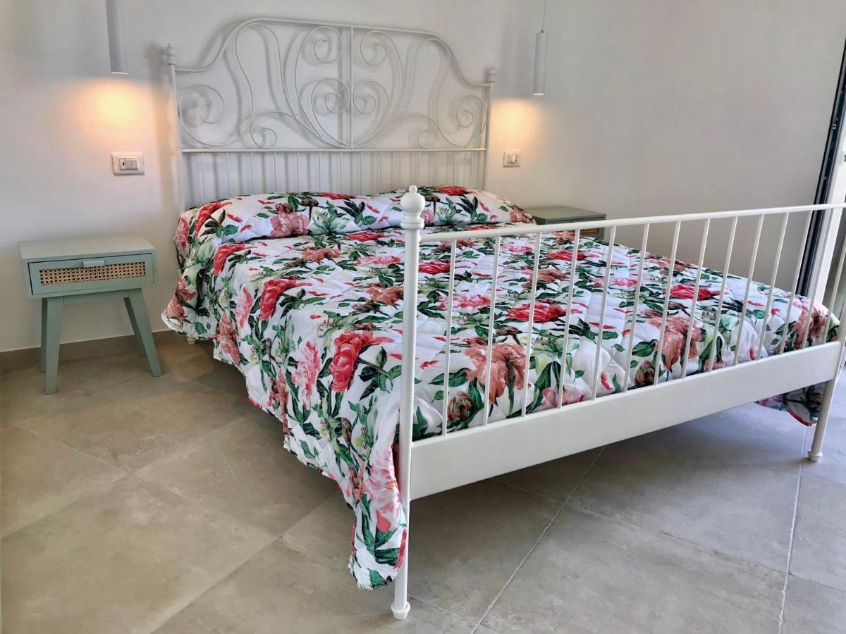 Camera Matrimoniale con Patio