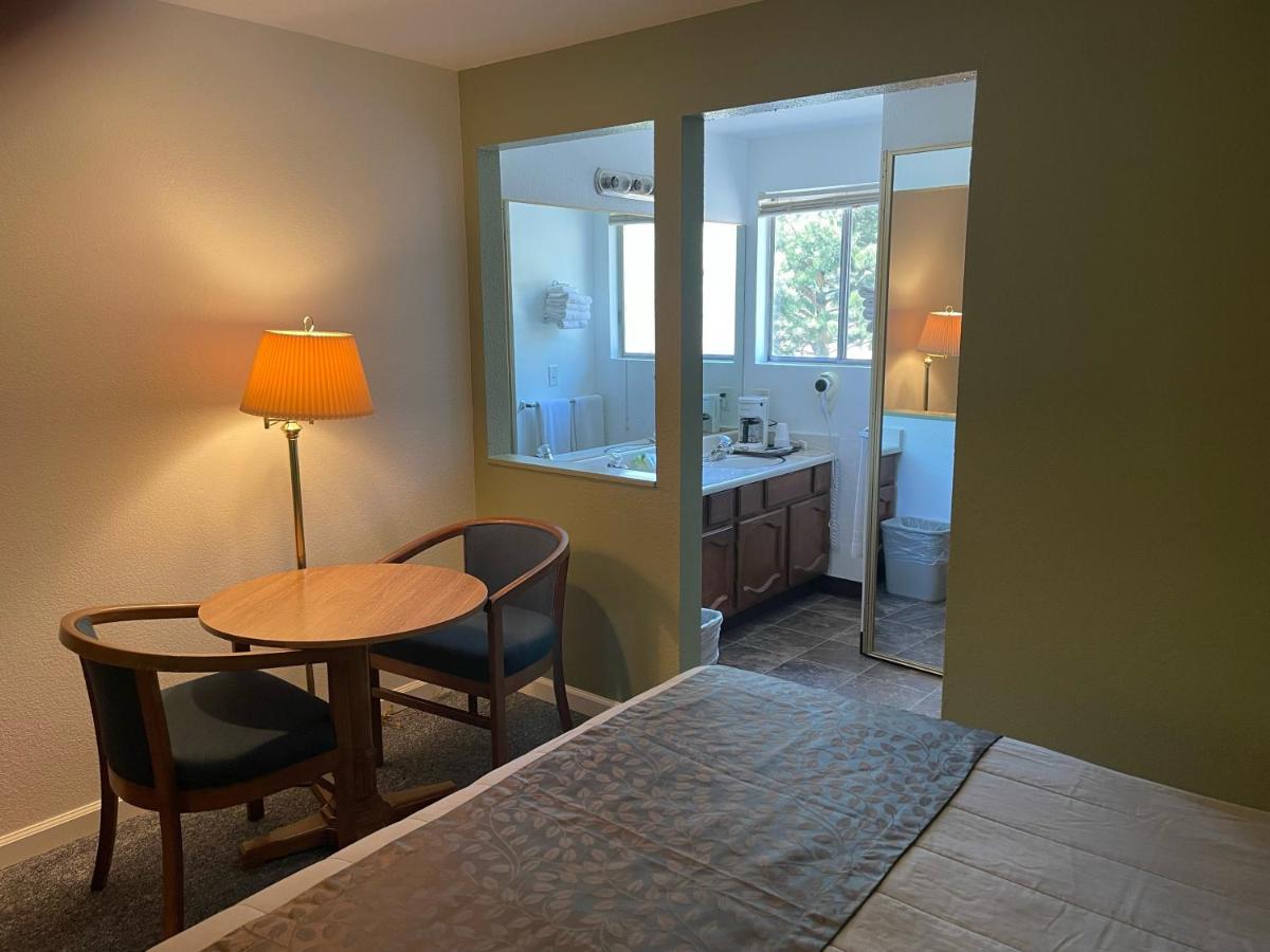 Chambre Standard avec 2 Lits Queen-Size