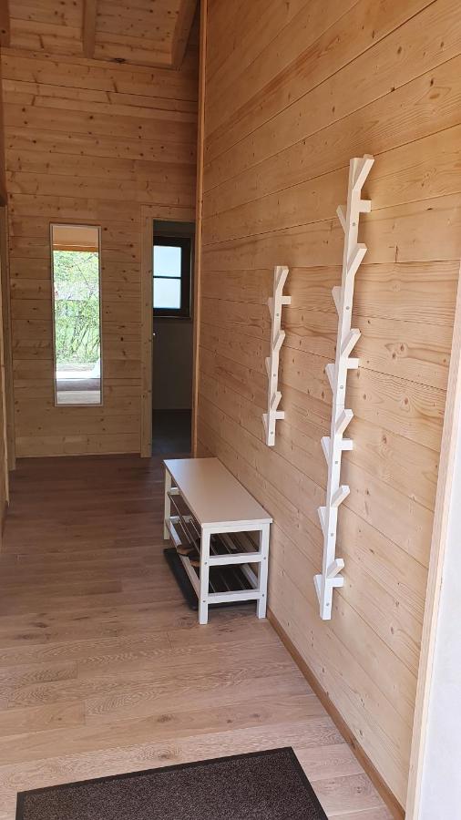 Ökologisches Holzblock-Ferienhaus Lauterdörfle 150 - Baujahr 2022 - mit gratis AlbCard - Chambres d'hôtes Hayingen