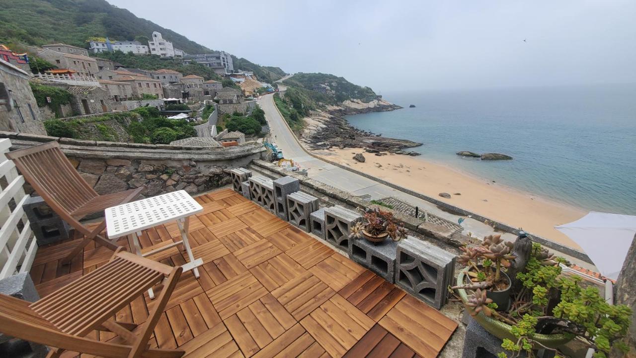 Deluxe Double Room with Balcony and Sea View