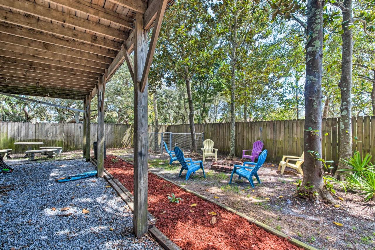 Pensacola Home about 3 Mi to Perdido Key Beach! - B&B