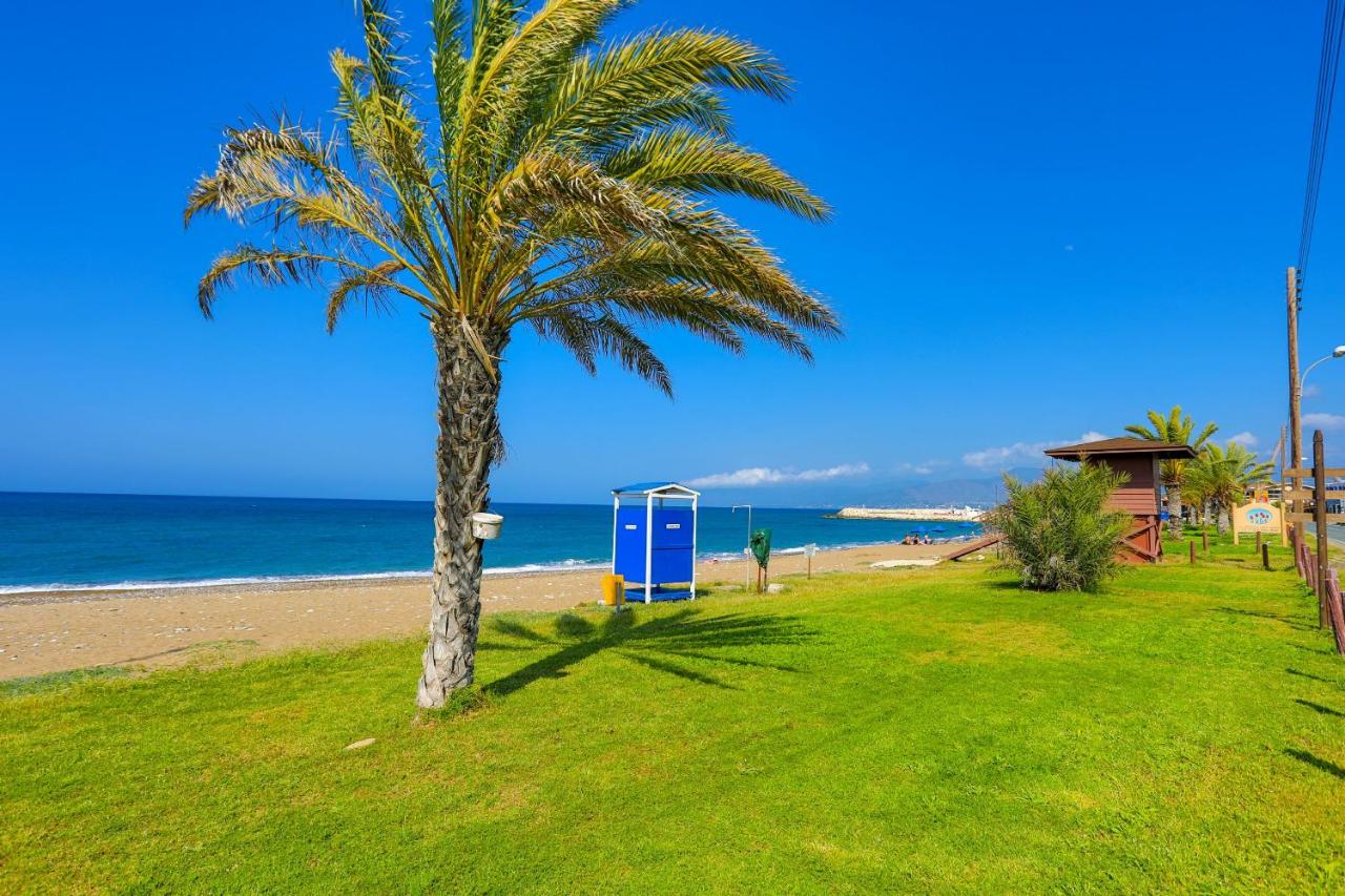 Villa Maria Latchi - B&B Pólis