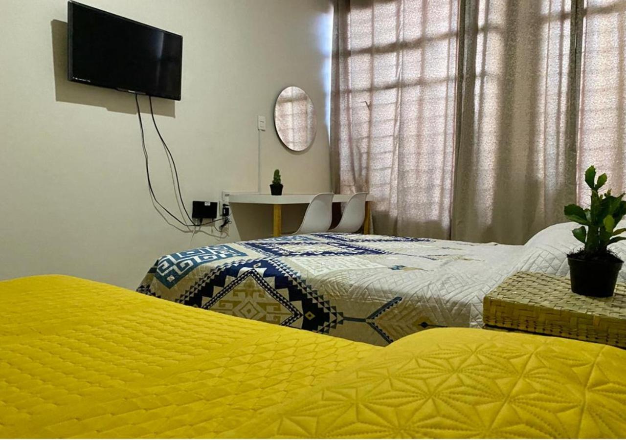 Dreibettzimmer mit Gemeinschaftsbad