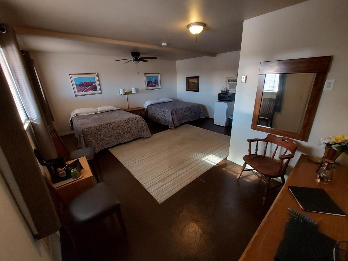 Classic Quadruple Room