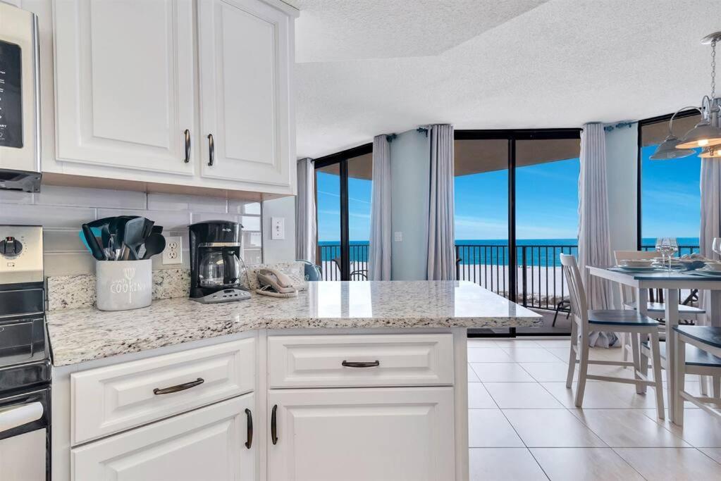 Phoenix V 211 - Beachfront w/ Kids Splash Pad! - B&B