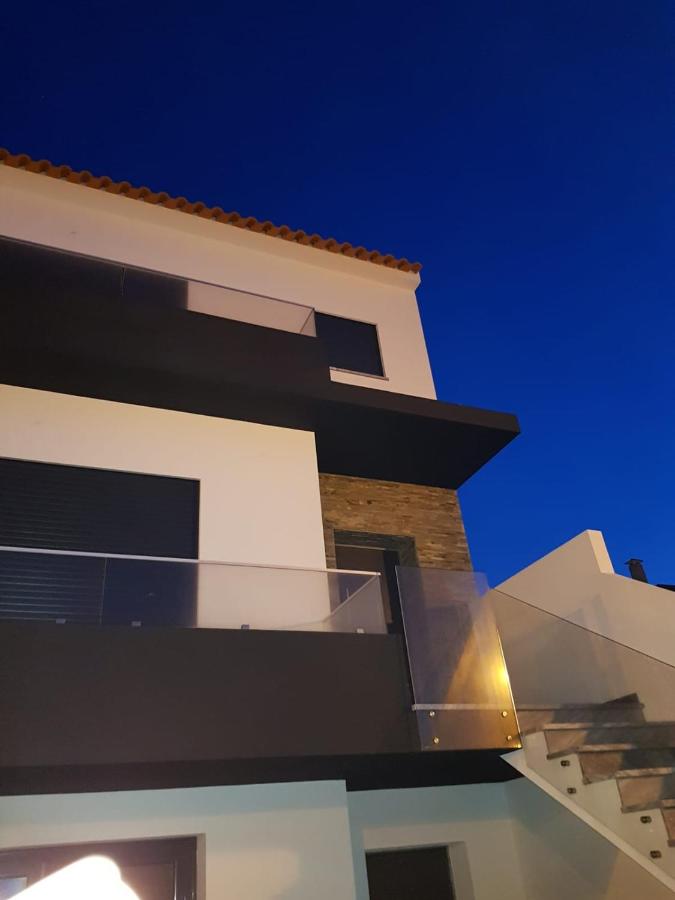 Holiday house Miramar by Ericeira - B&B