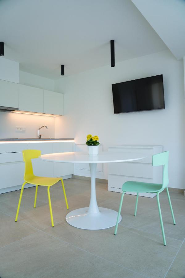 Studio with Terrace